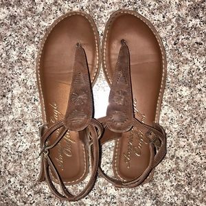 Brown American Eagle Aztec Sandals